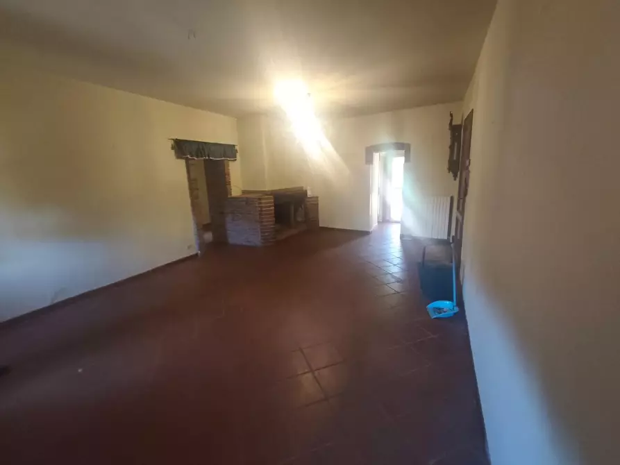 Immagine 8 di Appartamento in affitto  a Lucca