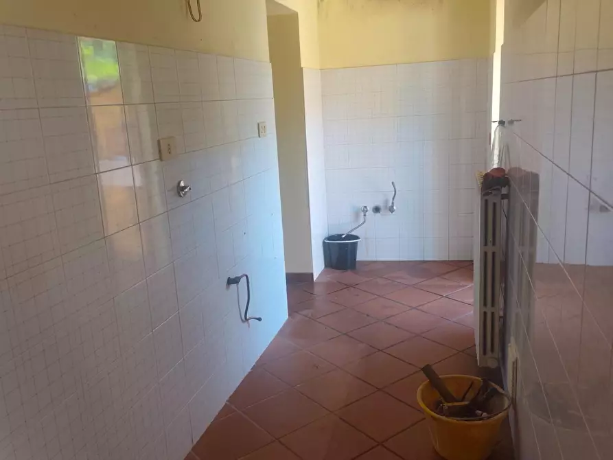 Immagine 4 di Appartamento in affitto  a Lucca
