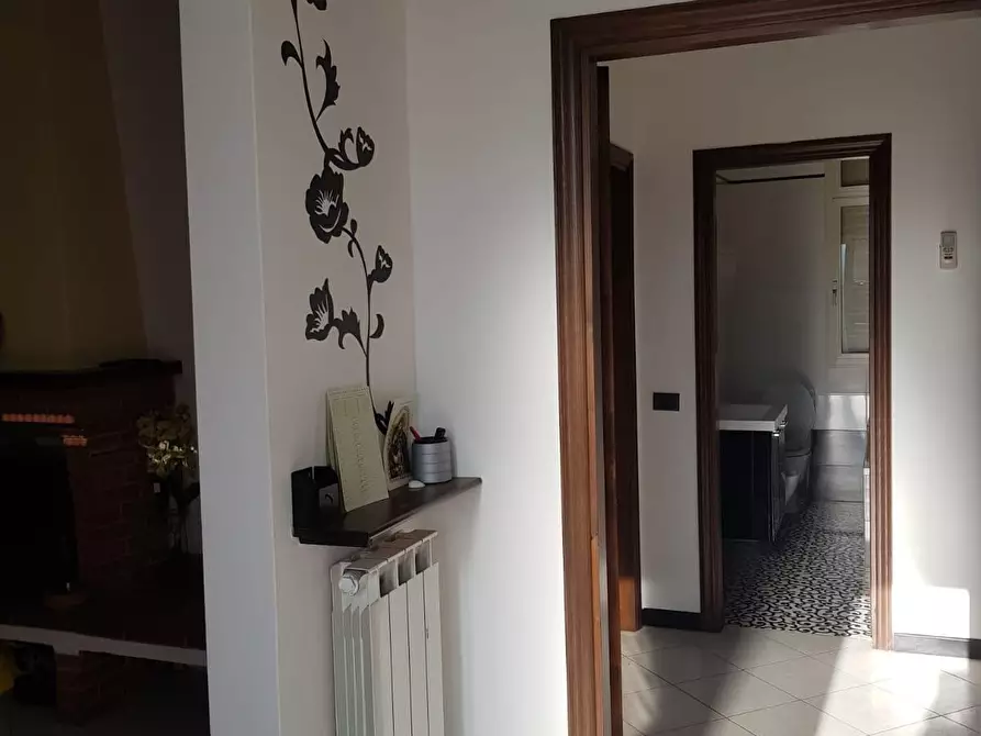 Immagine 8 di Appartamento in affitto  a Camaiore