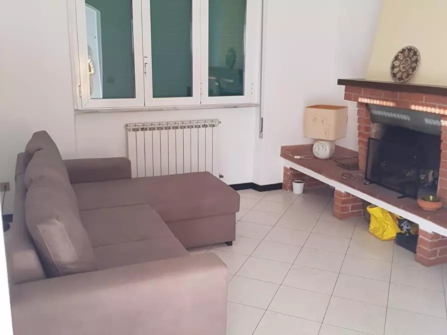 Immagine 2 di Appartamento in affitto  a Camaiore