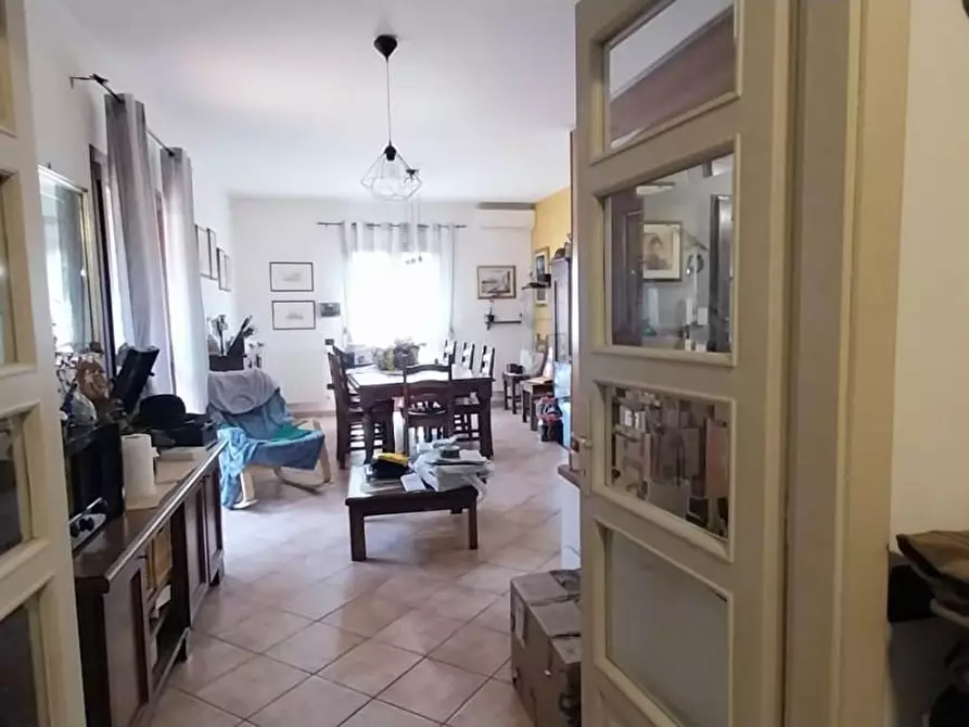 Immagine 19 di Villetta a schiera in vendita  a Calci