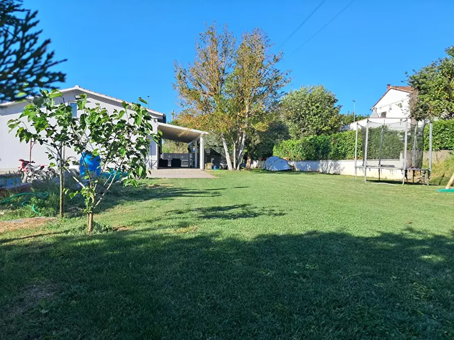 Immagine 29 di Villa in vendita  a Ponsacco