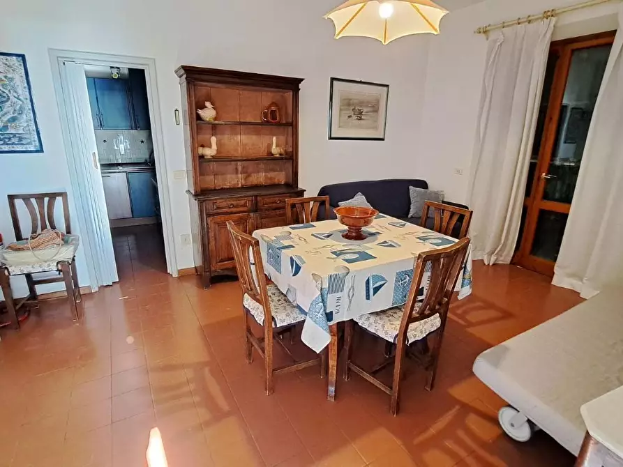 Immagine 4 di Appartamento in vendita  a Rosignano Marittimo