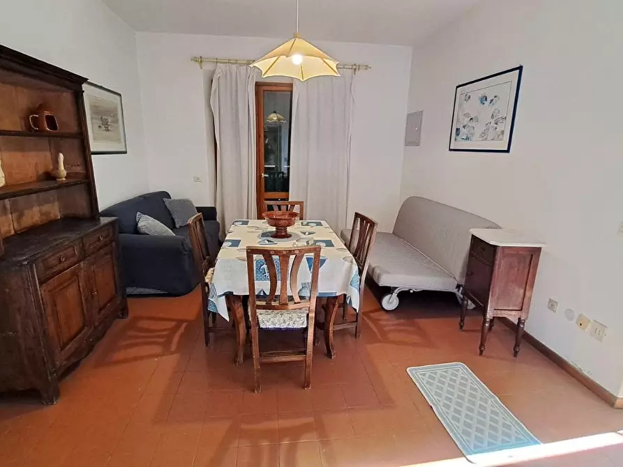 Immagine 5 di Appartamento in vendita  a Rosignano Marittimo