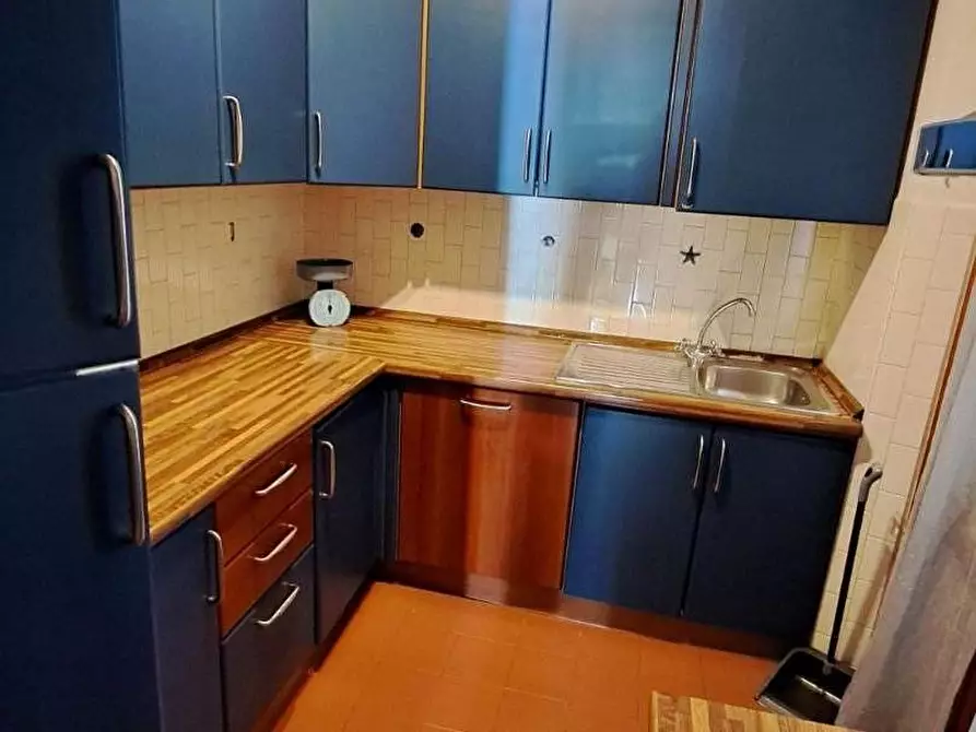 Immagine 8 di Appartamento in vendita  a Rosignano Marittimo
