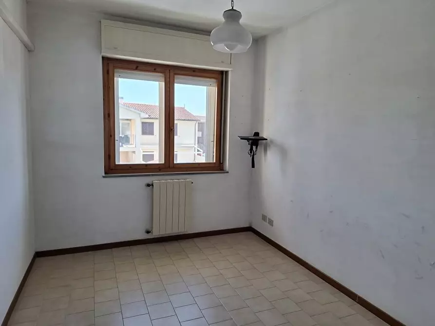 Immagine 11 di Appartamento in vendita  a Cecina