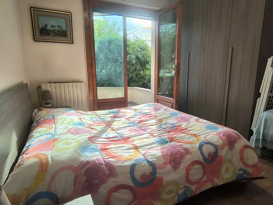 Immagine 2 di Appartamento in affitto  a Camaiore