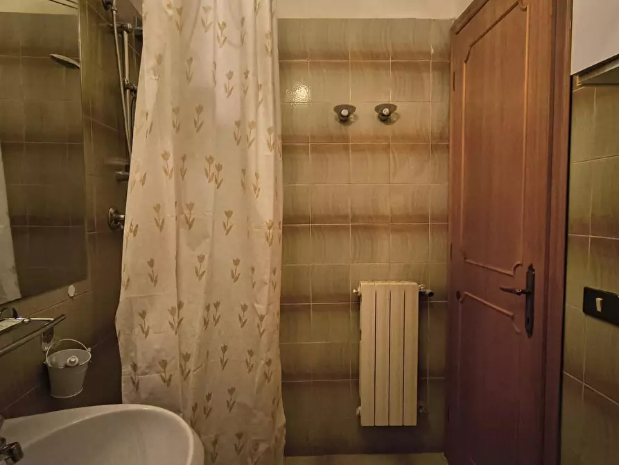 Immagine 7 di Appartamento in affitto  a Camaiore
