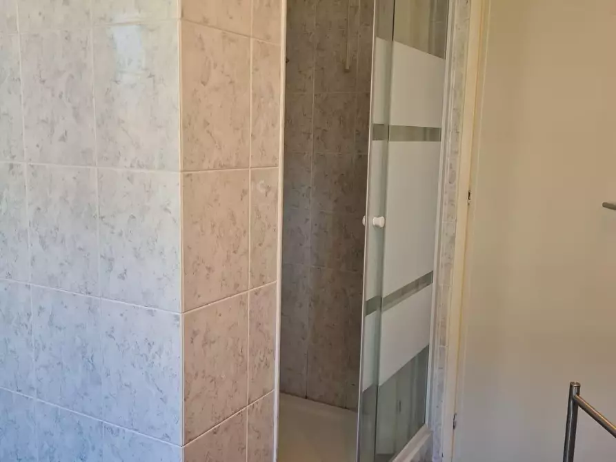 Immagine 8 di Appartamento in affitto  a Camaiore