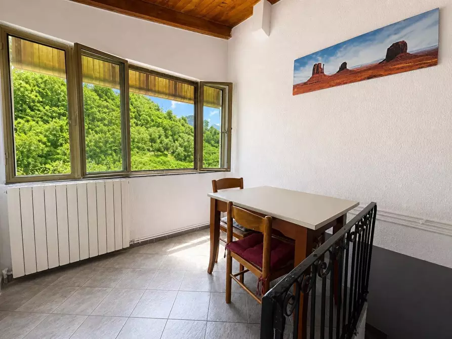 Immagine 35 di Casa semindipendente in vendita  a Vernazza