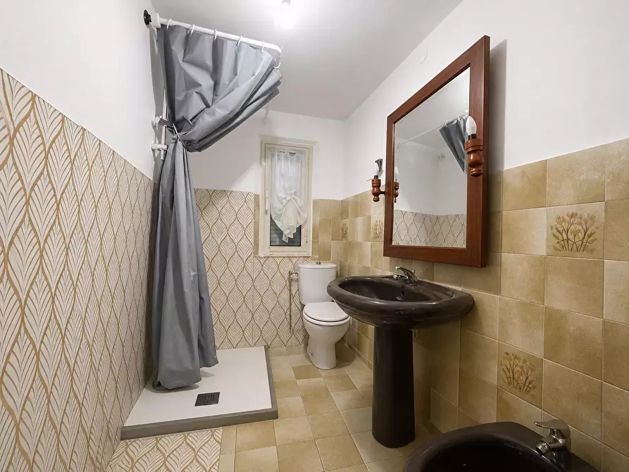 Immagine 41 di Casa semindipendente in vendita  a Vernazza