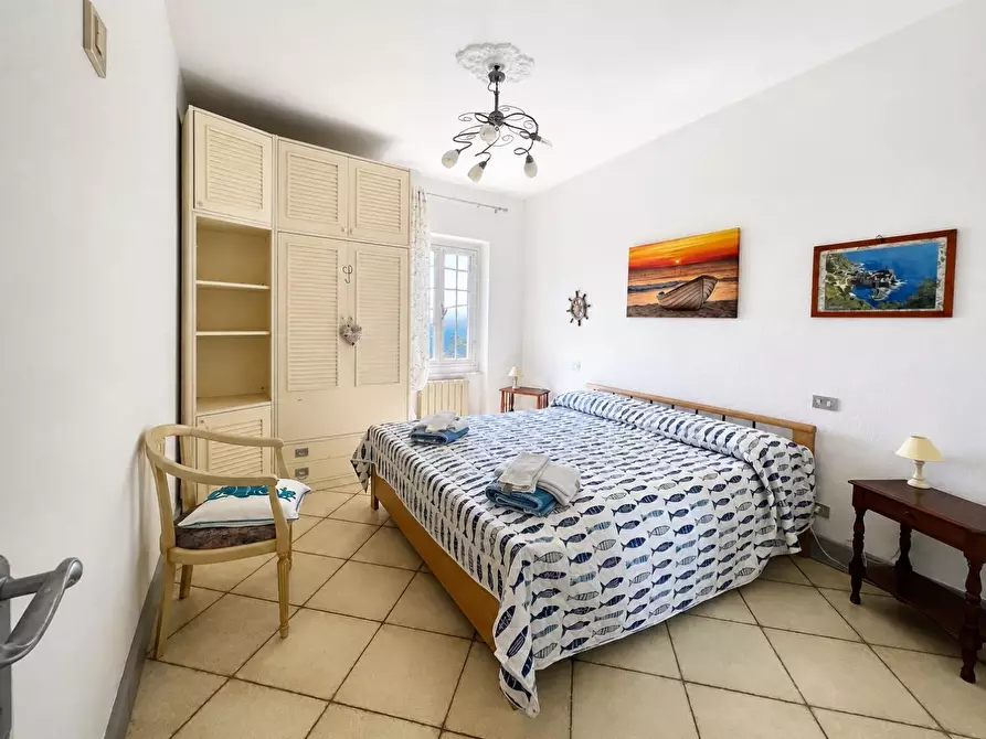 Immagine 20 di Casa semindipendente in vendita  a Vernazza