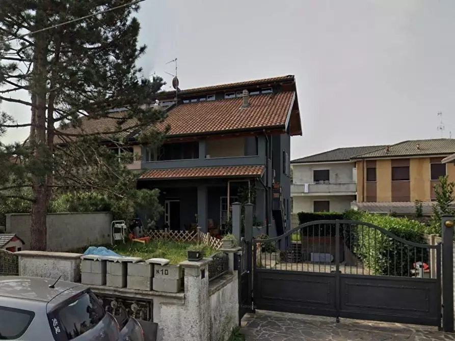 Immagine 2 di Appartamento in vendita  a Canegrate