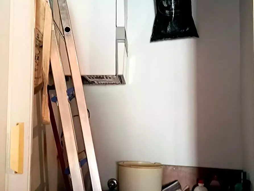 Immagine 10 di Appartamento in vendita  a Cascina