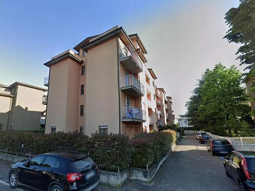 Immagine 1 di Garage in vendita  a Cassano D'adda