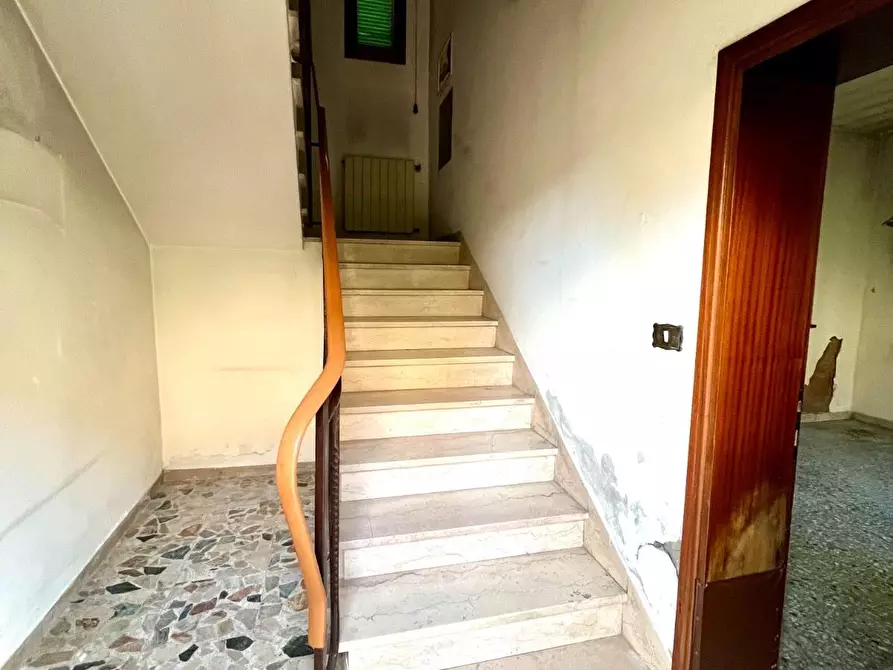 Immagine 36 di Terratetto in vendita  a Santa Maria A Monte