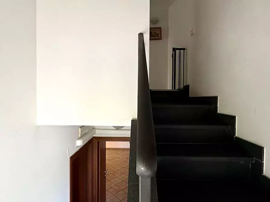 Immagine 25 di Appartamento in vendita  a Massa