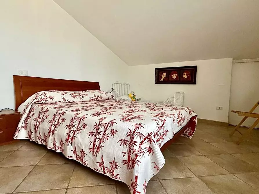 Immagine 14 di Appartamento in vendita  a Massa