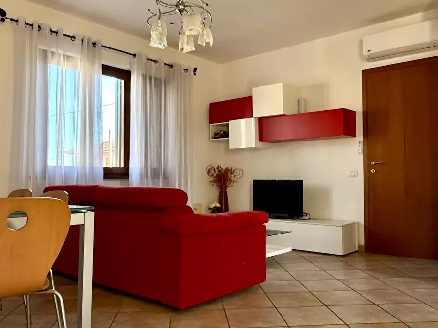 Immagine 4 di Appartamento in vendita  a Massa