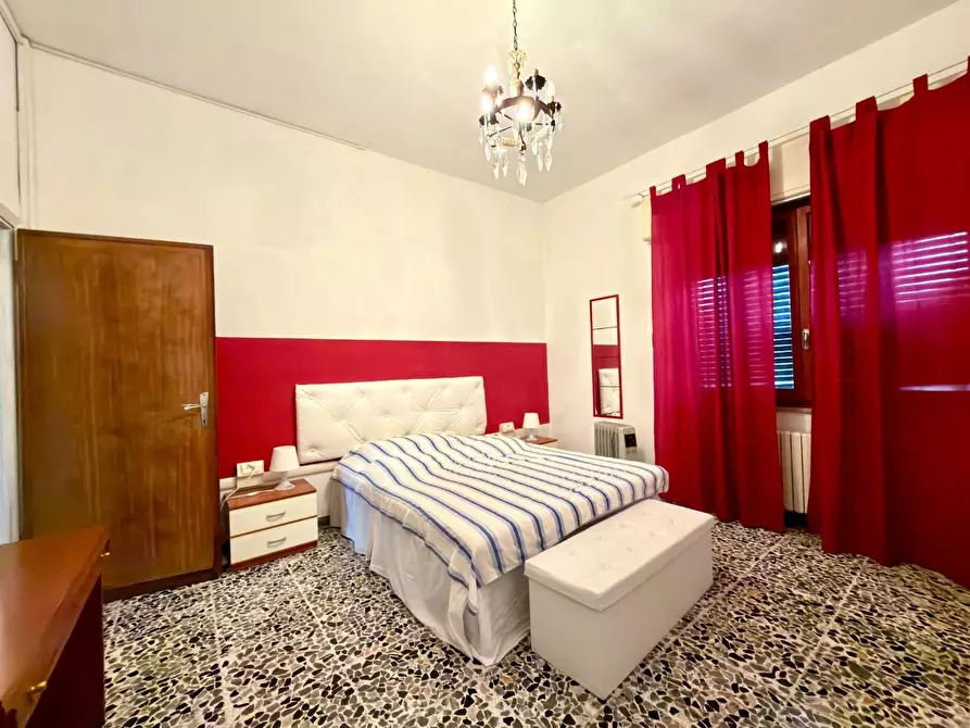 Immagine 10 di Casa indipendente in vendita  a Capannori