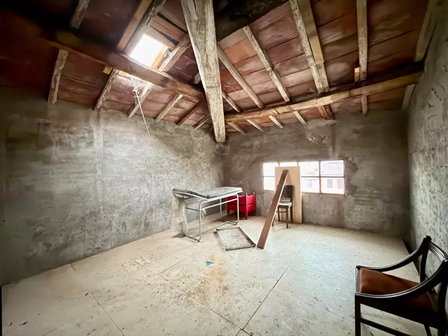 Immagine 15 di Casa indipendente in vendita  a Capannori