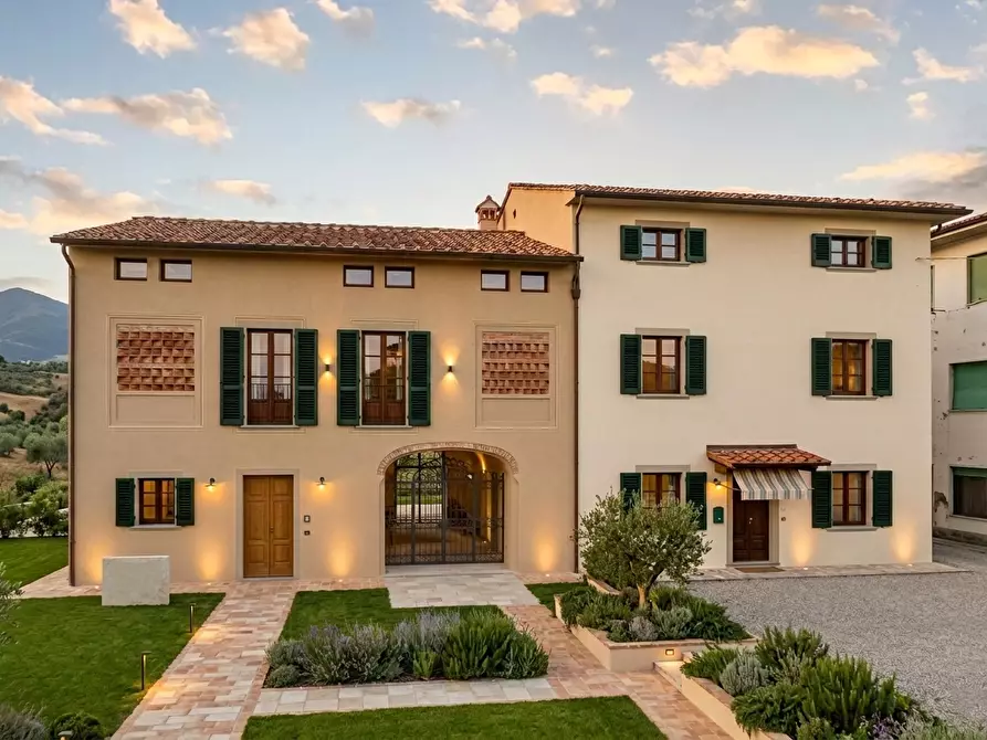 Immagine 1 di Casa indipendente in vendita  a Capannori