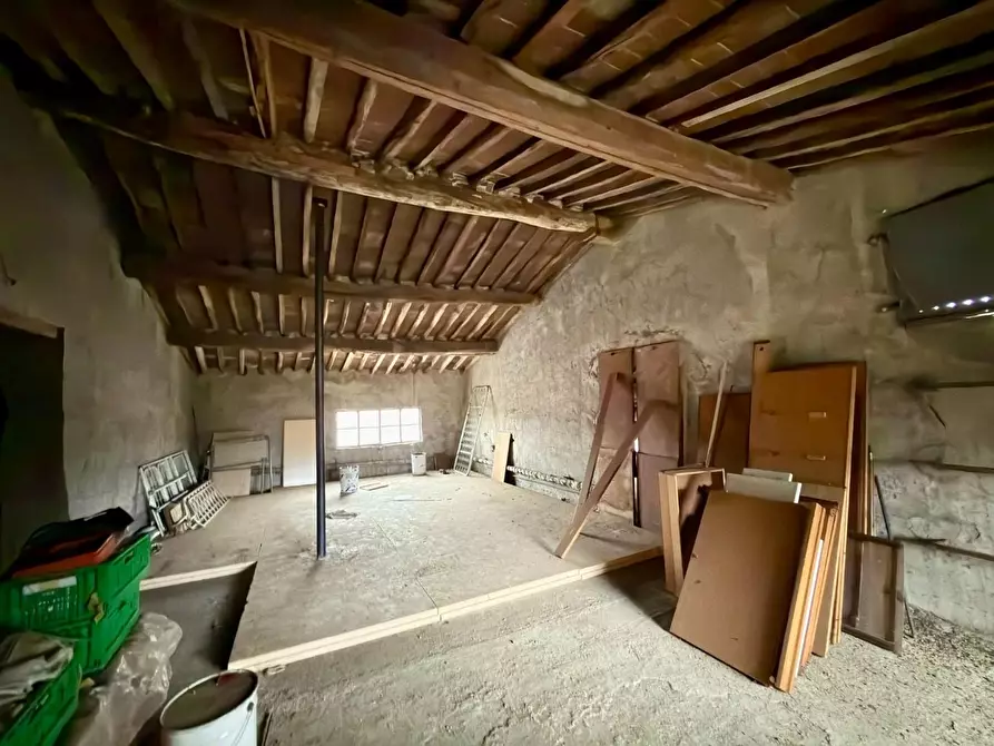 Immagine 14 di Casa indipendente in vendita  a Capannori