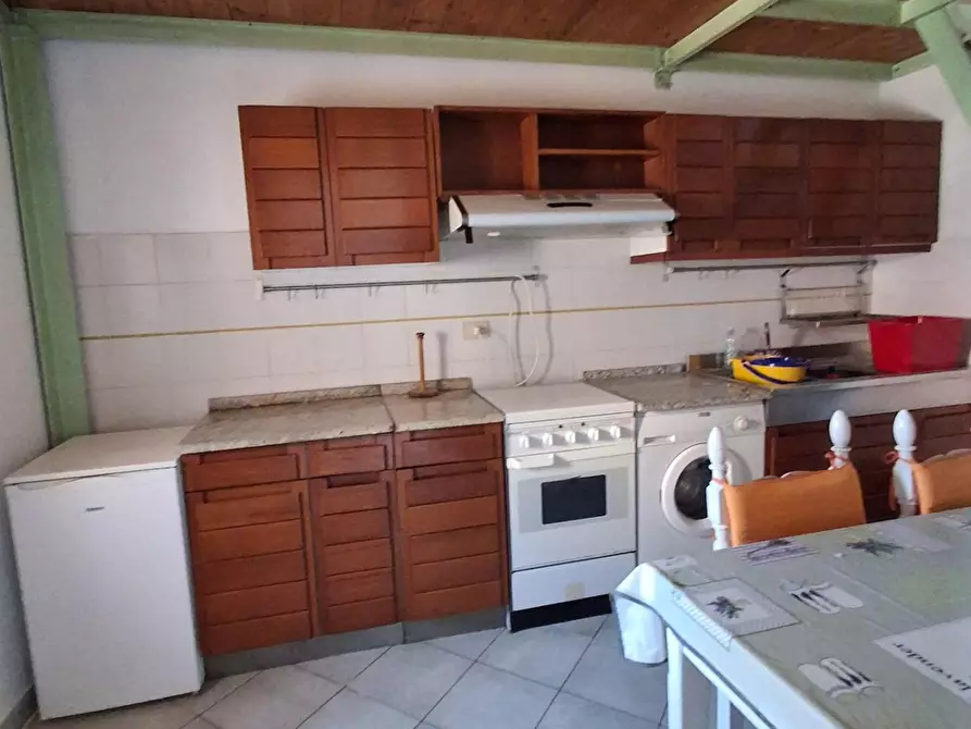 Immagine 4 di Appartamento in vendita  a Livorno