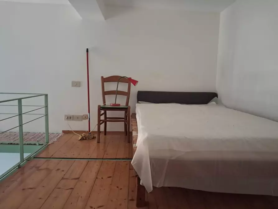 Immagine 7 di Appartamento in vendita  a Livorno