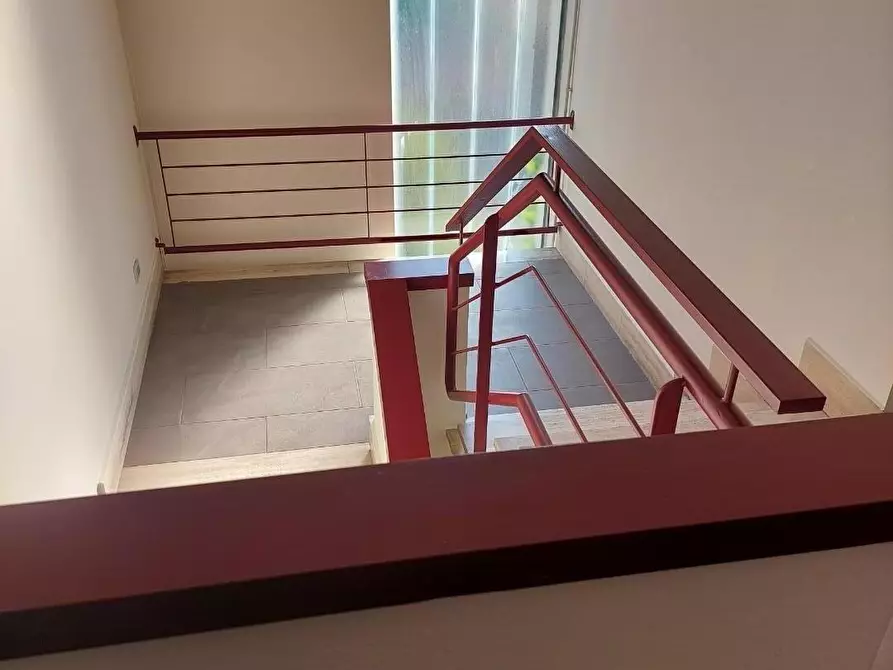 Immagine 4 di Attività artigianale in affitto  a Castelfranco Di Sotto