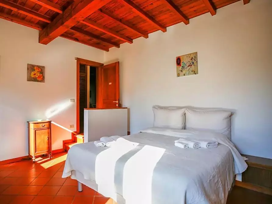 Immagine 8 di Rustico / casale in vendita  a Porcari