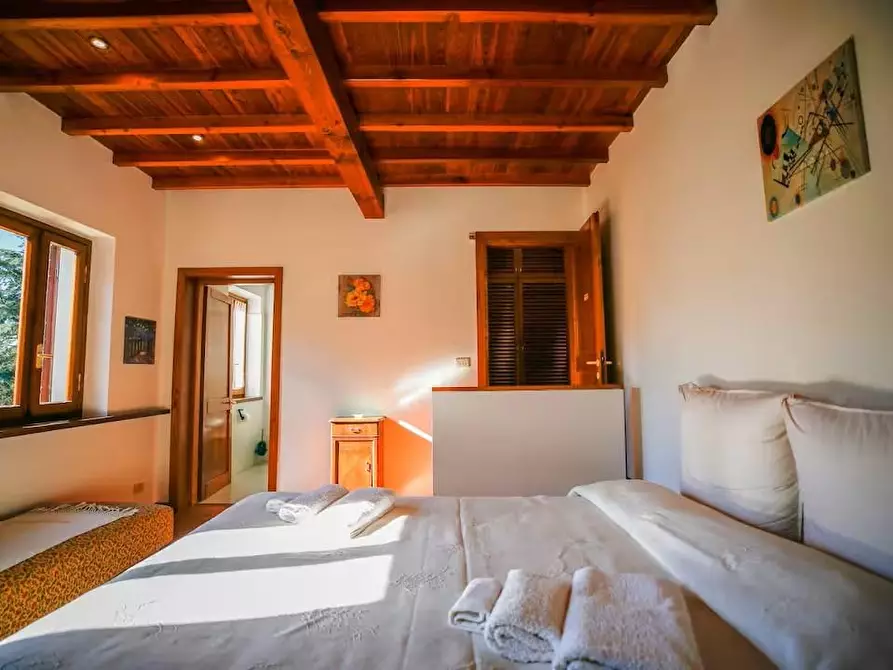 Immagine 25 di Rustico / casale in vendita  a Porcari