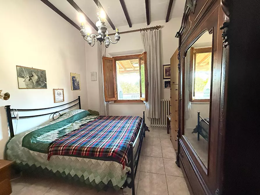 Immagine 22 di Appartamento in vendita  a Capraia E Limite