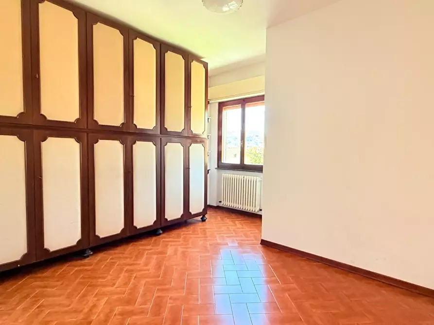 Immagine 26 di Appartamento in vendita  a Uzzano
