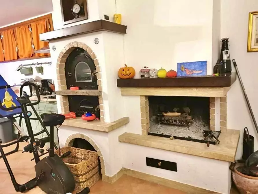 Immagine 4 di Porzione di casa in vendita  a Monteriggioni