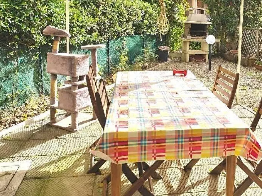 Immagine 8 di Porzione di casa in vendita  a Monteriggioni