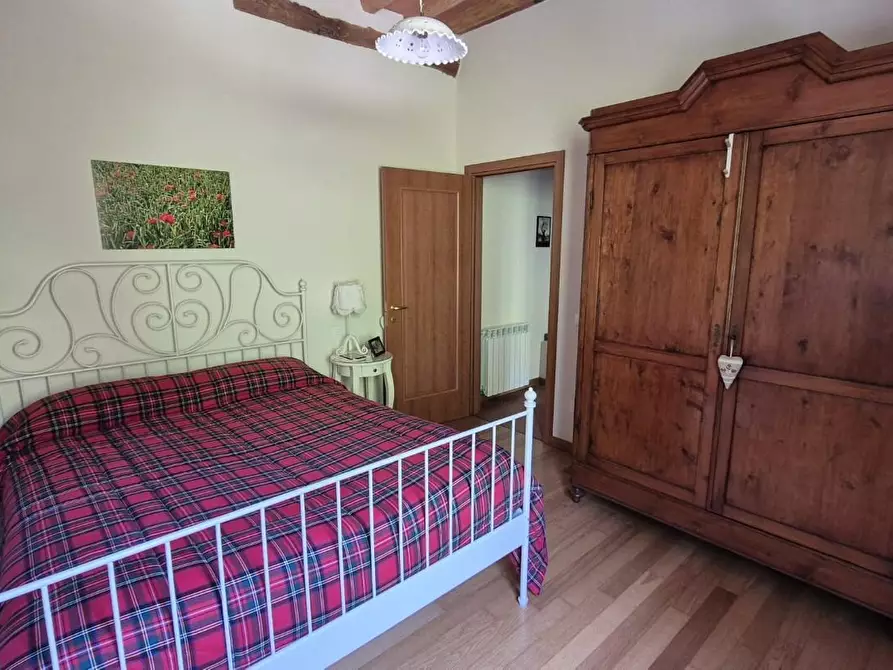 Immagine 5 di Appartamento in vendita  a Borgo A Mozzano
