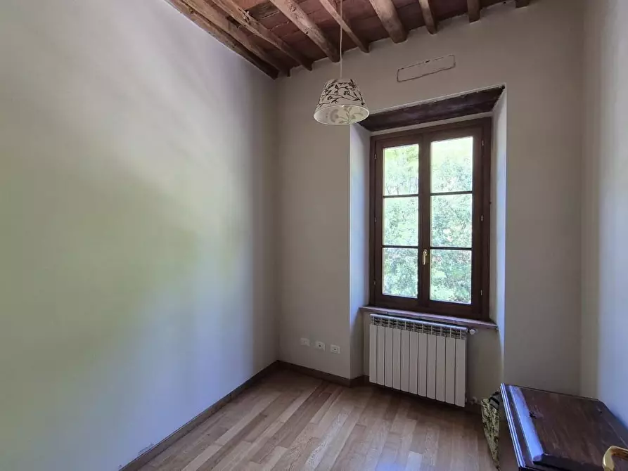 Immagine 4 di Appartamento in vendita  a Borgo A Mozzano