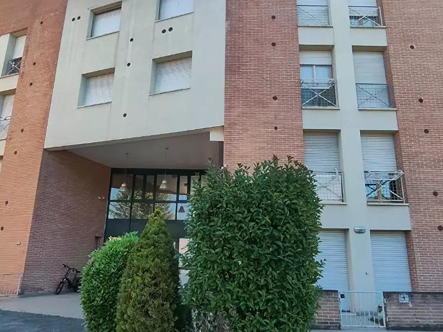 Immagine 1 di Appartamento in vendita  a Siena
