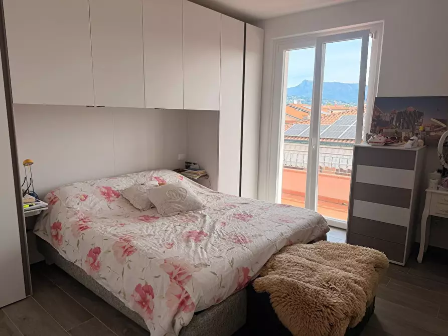 Immagine 6 di Villetta a schiera in vendita  a Viareggio