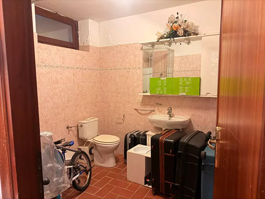 Immagine 9 di Villetta a schiera in vendita  a Viareggio