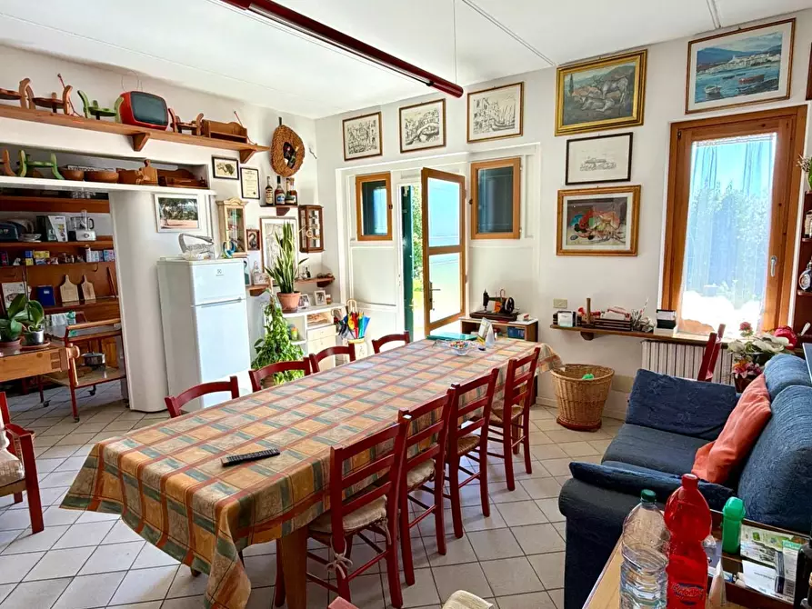 Immagine 27 di Villa in vendita  a Chianni