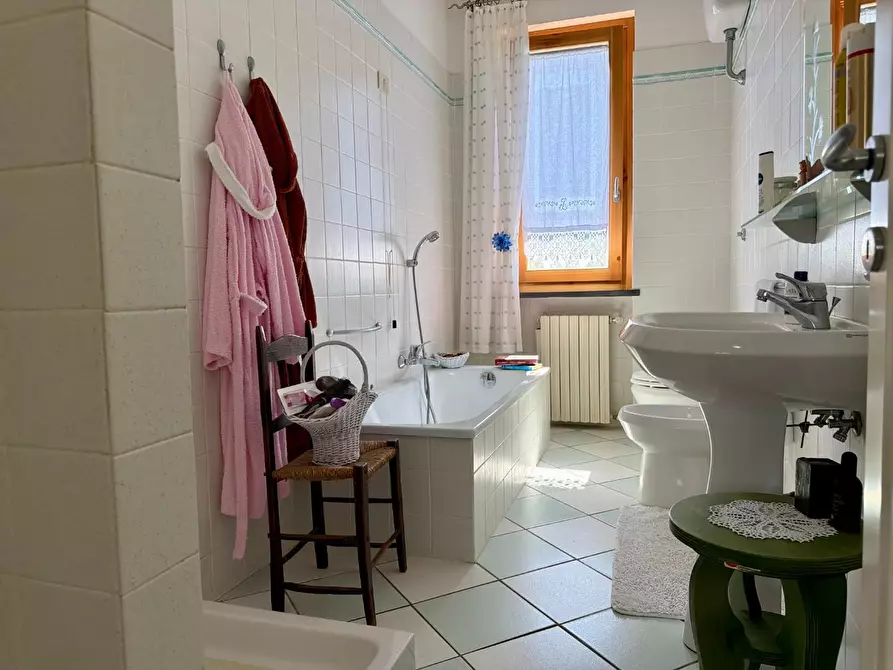 Immagine 16 di Villa in vendita  a Chianni
