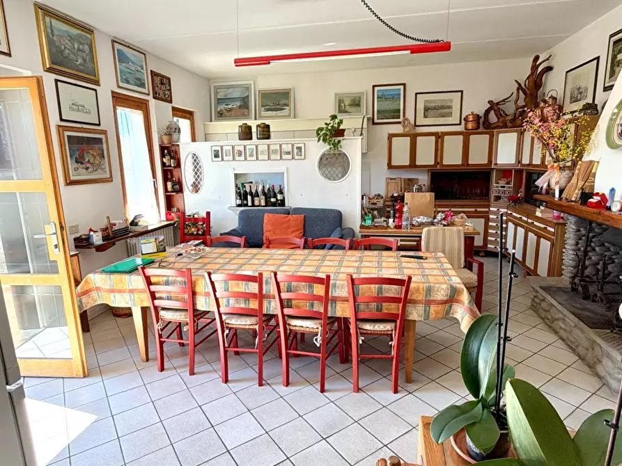 Immagine 29 di Villa in vendita  a Chianni