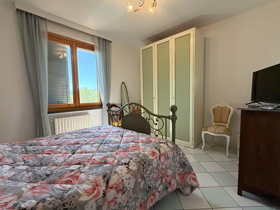 Immagine 14 di Villa in vendita  a Chianni
