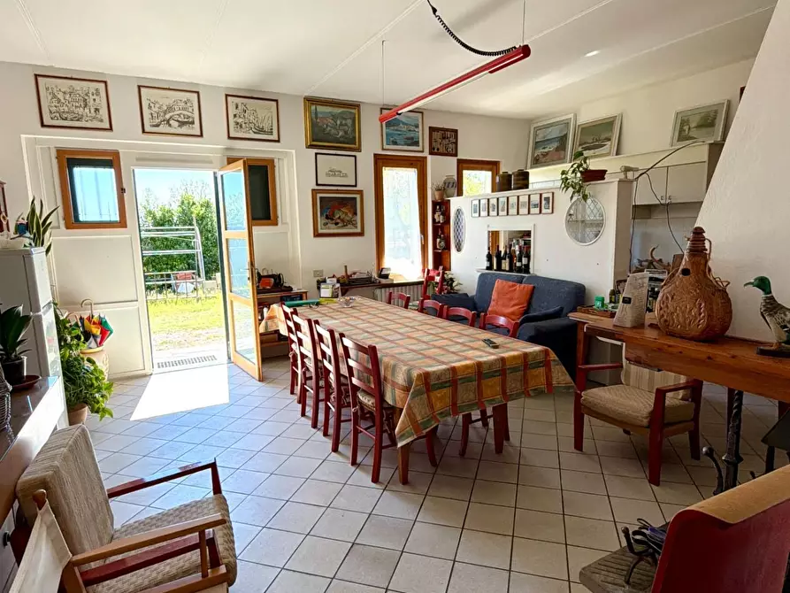 Immagine 28 di Villa in vendita  a Chianni
