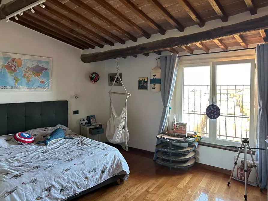 Immagine 6 di Appartamento in vendita  a Siena