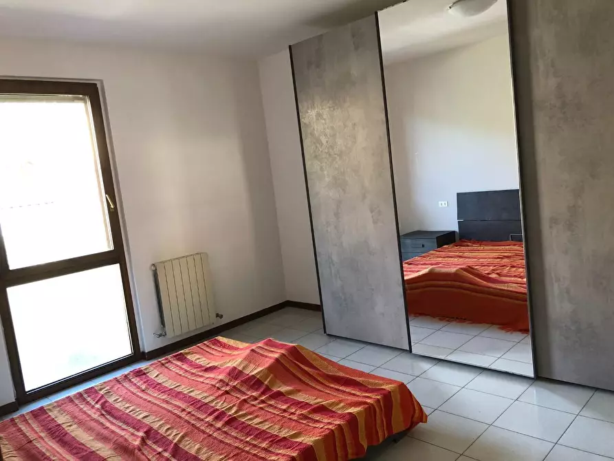 Immagine 9 di Casa bifamiliare in affitto  a Calci