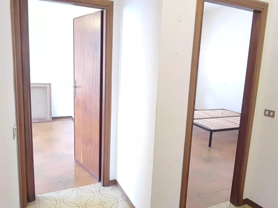 Immagine 8 di Appartamento in vendita  a Viareggio