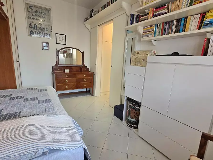 Immagine 9 di Appartamento in vendita  a Pisa